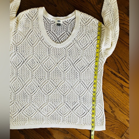 Old Navy white open knot cotton long sleeve V-neck sweater size XL, never worn - Picture 10 of 11